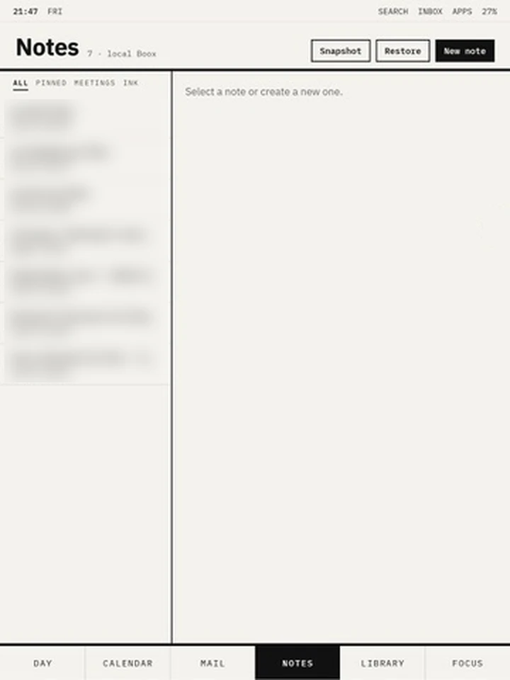 The Notes tab with filters for all, pinned, meetings and ink, plus snapshot and restore controls; the note list is blurred for privacy.